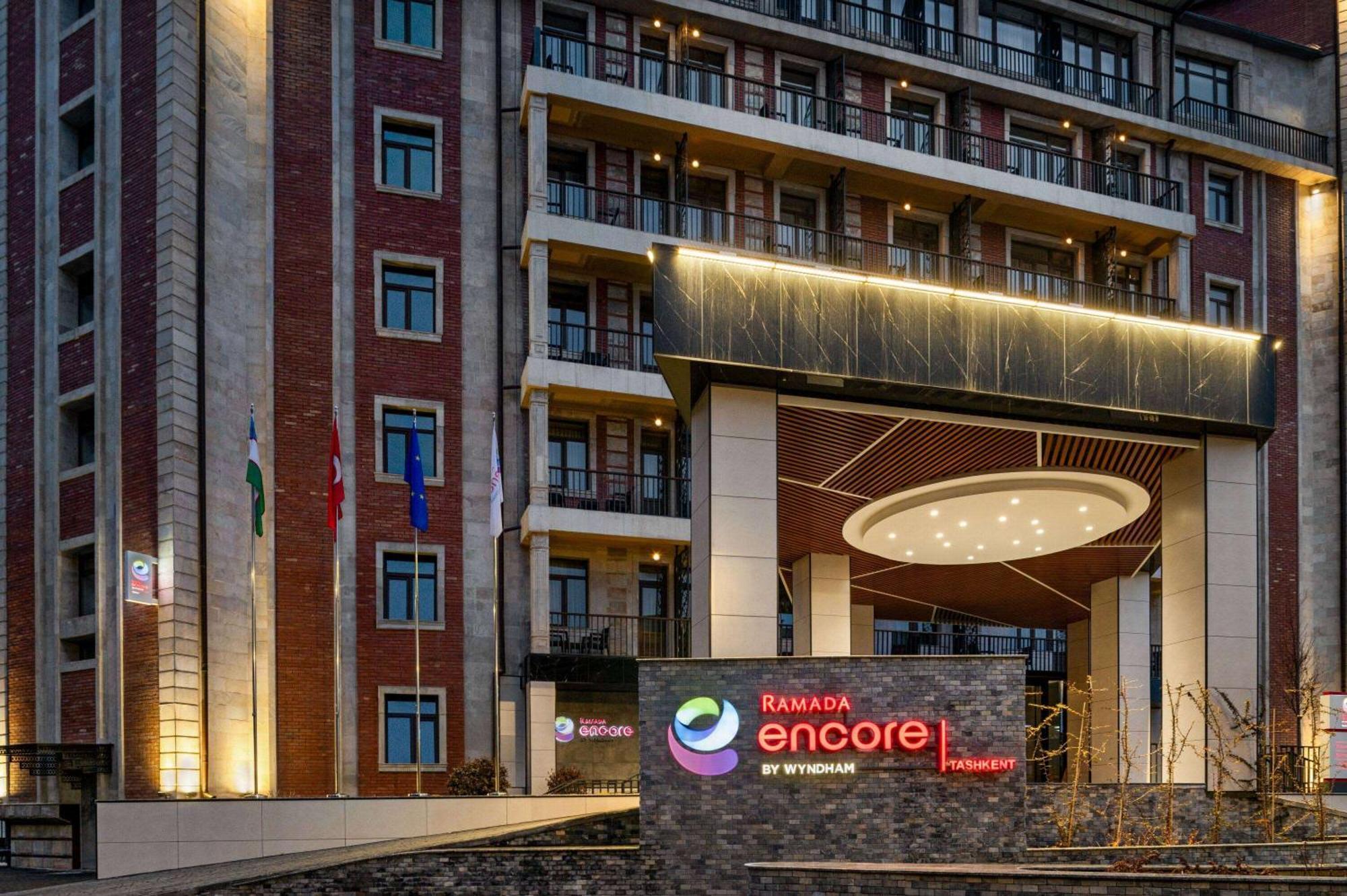 Ramada Encore By Wyndham Taszkent Zewnętrze zdjęcie